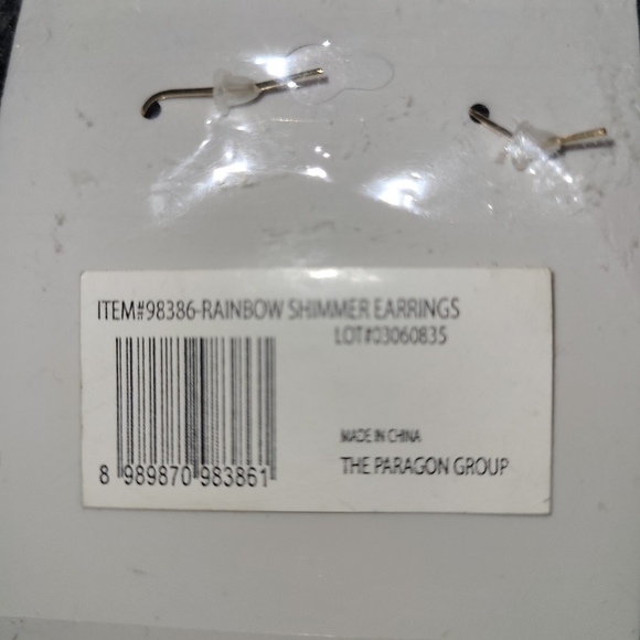 Earrings NWT - Picture 5 of 5